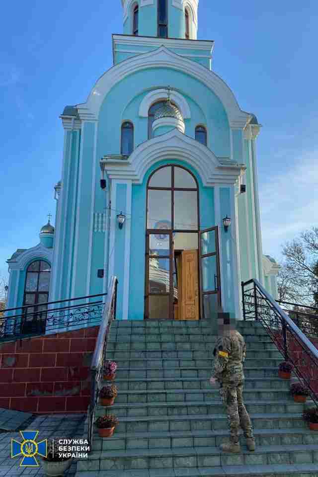 СБУ проводить масштабні заходи у храмах УПЦ МП (ФОТО)