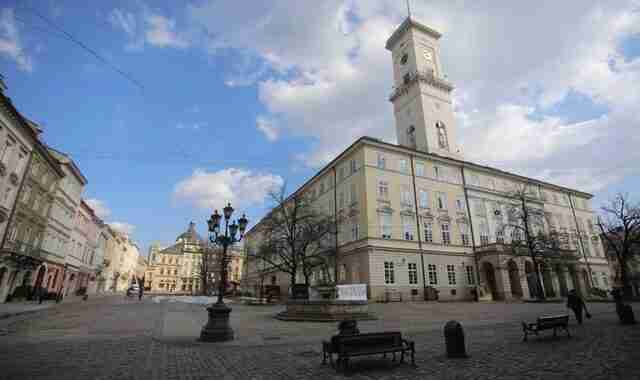 СБУ затримала посадовця Львівської міської ради: відомо прізвище