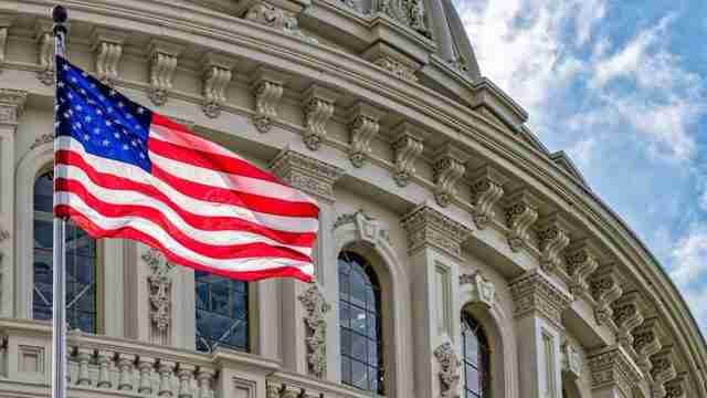 Сенат США ухвалив законопроект про допомогу Україні: реакція Зеленського