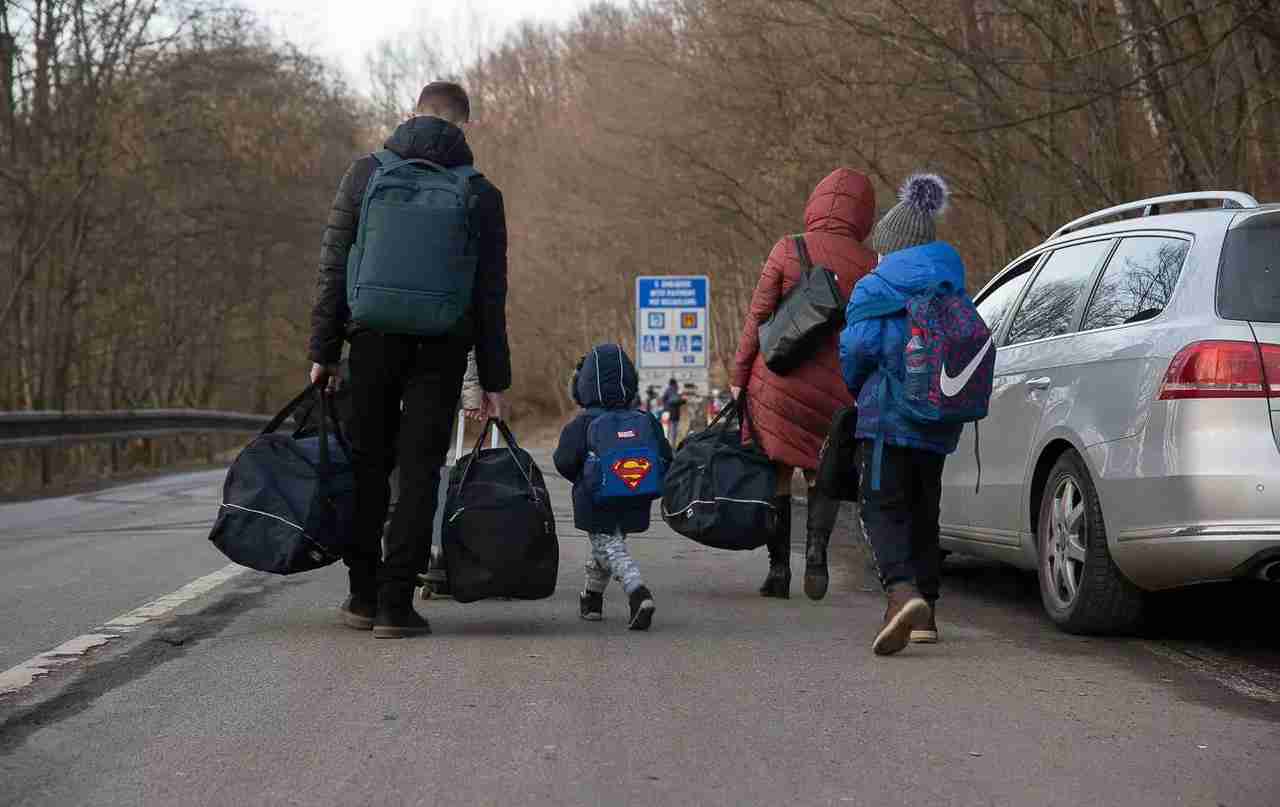 Щодоби через західний кордон України виїжджає близько шести тисяч чоловіків призовного віку - ДПСУ