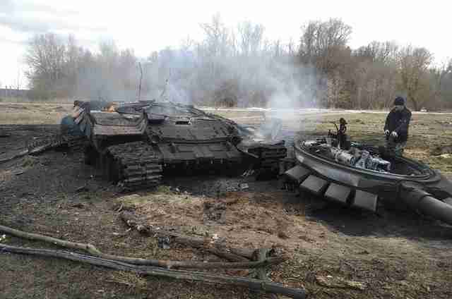 Сили ООС знищили 20 танків та збили три безпілотники