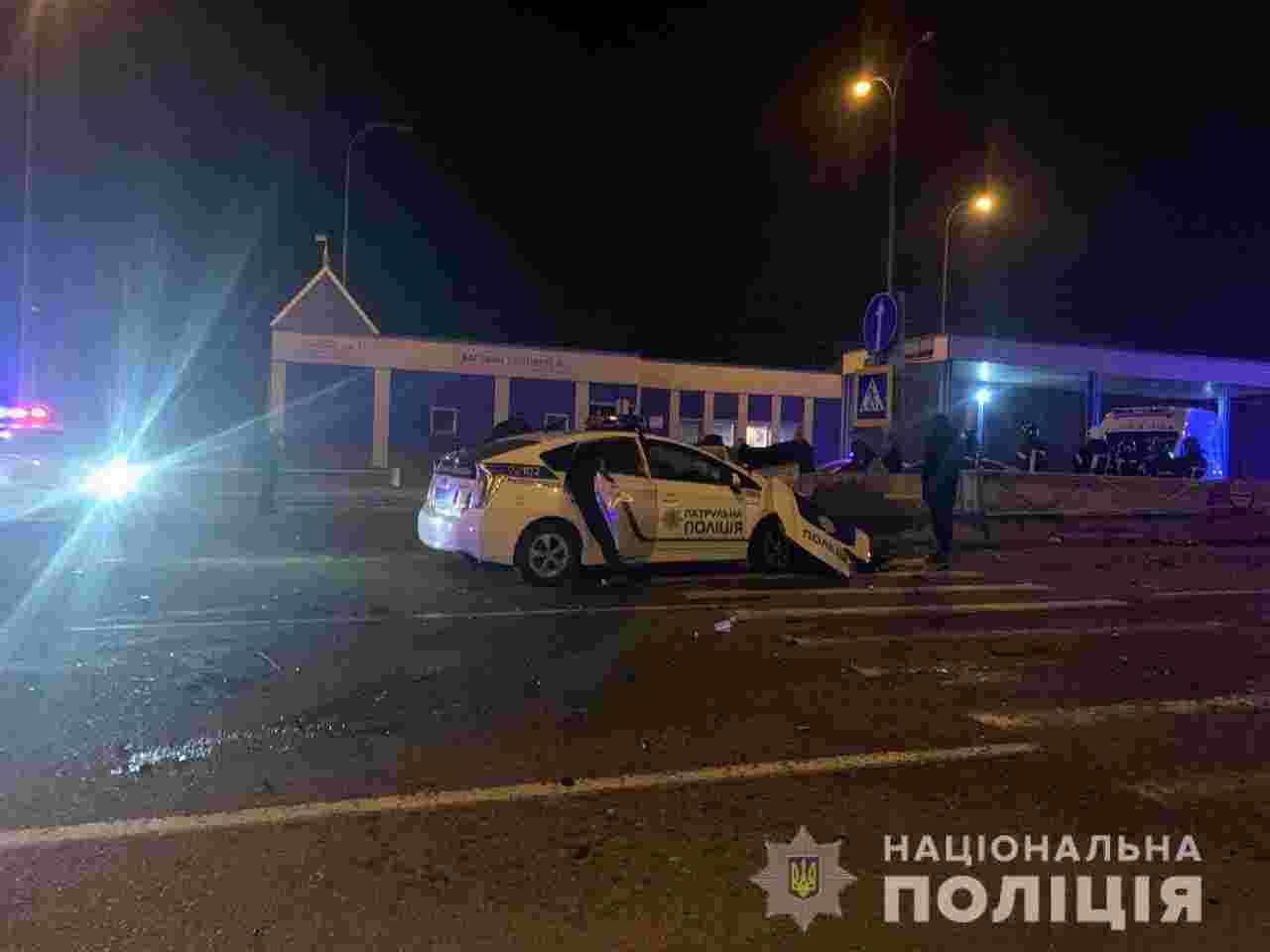 Смертельна ДТП під Одесою: зіштовхнулись автомобілі патрульної поліції Toyota Prius та Hyundai (фото)