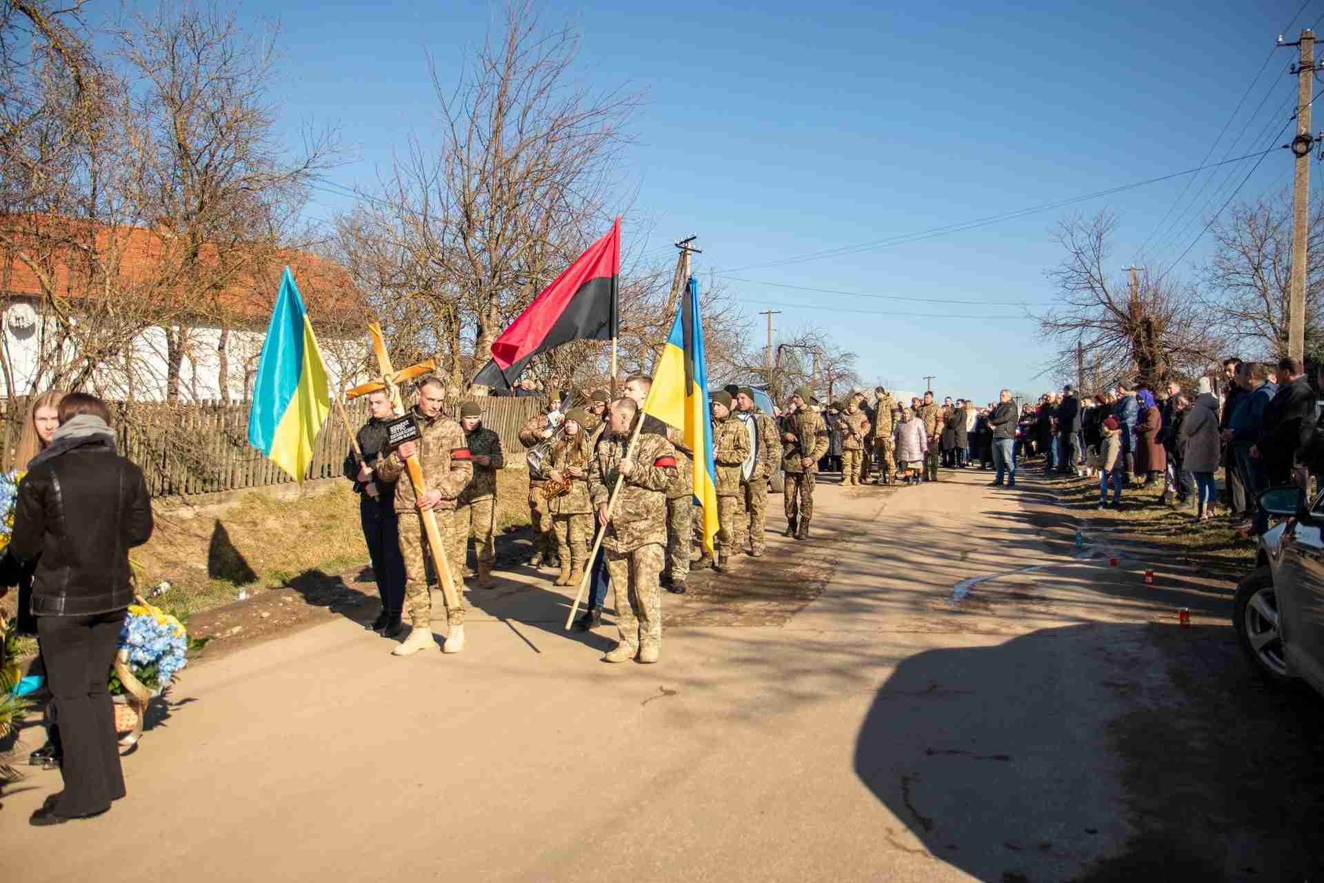 Сьогодні Дрогобиччина попрощалася з трьома Захисниками, які віддали своє життя за Україну