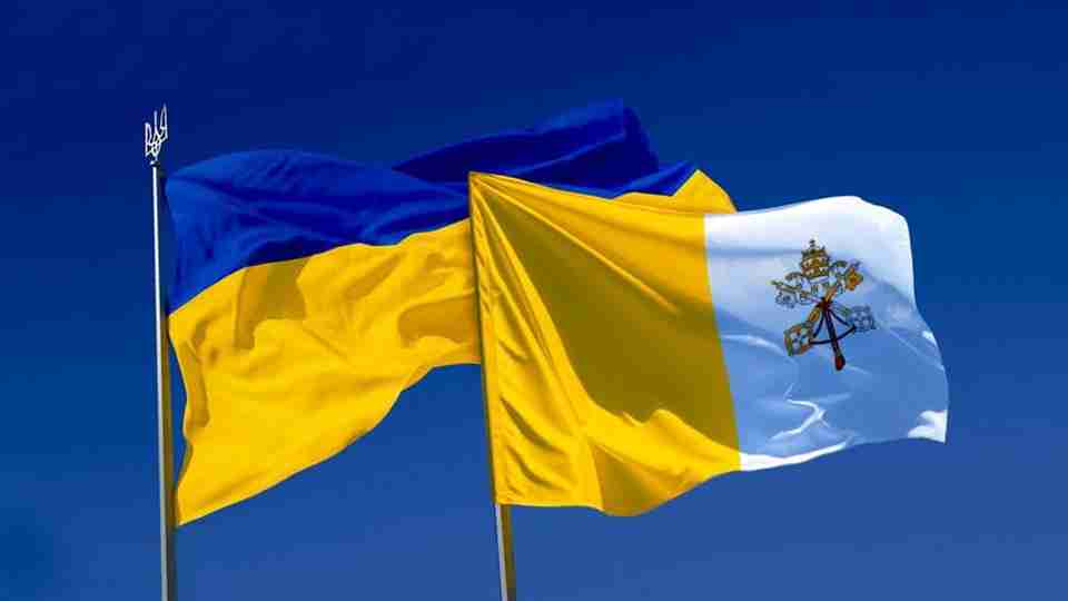 Сьогодні виповнюється 30 років з дня встановлення дипломатичних стосунків між Україною та Ватиканом