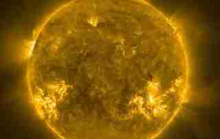 Спалах на Сонці призвів до відключення радіозв'язку на Землі