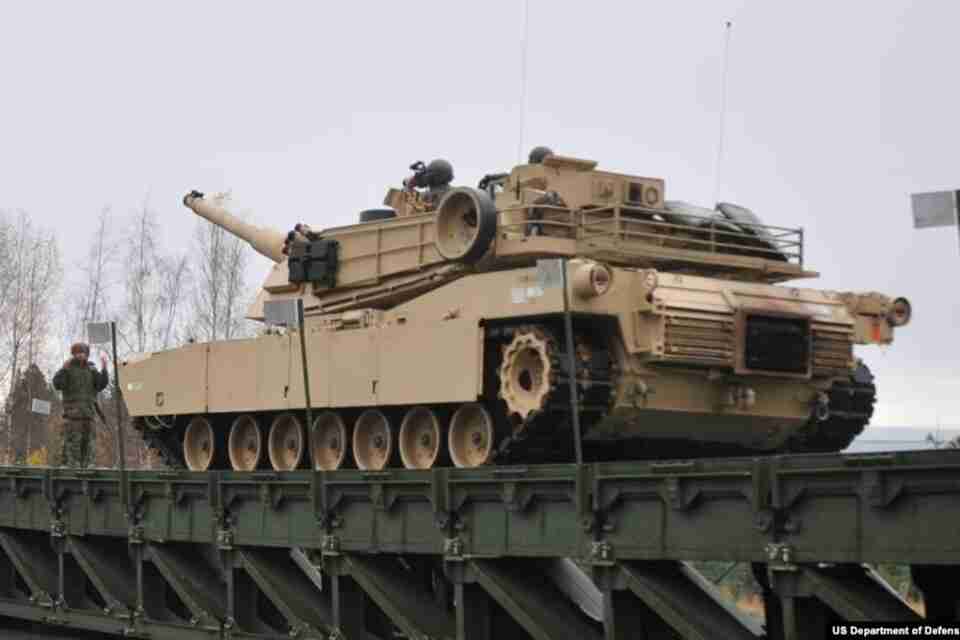 США передають Україні цілий батальйон Abrams