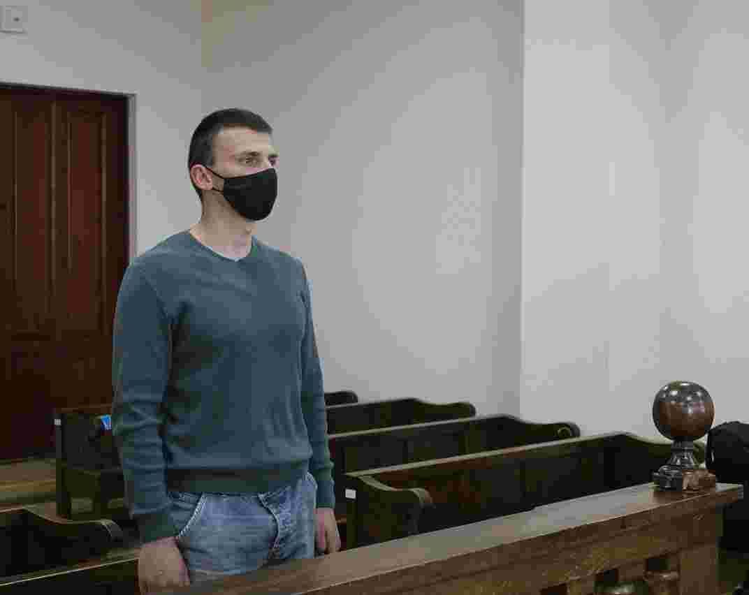 Суд пом’якшив запобіжний захід учаснику АТО з Тернопільщини, якого звинувачують у вбивстві при перевищенні меж необхідної оборони (фото)