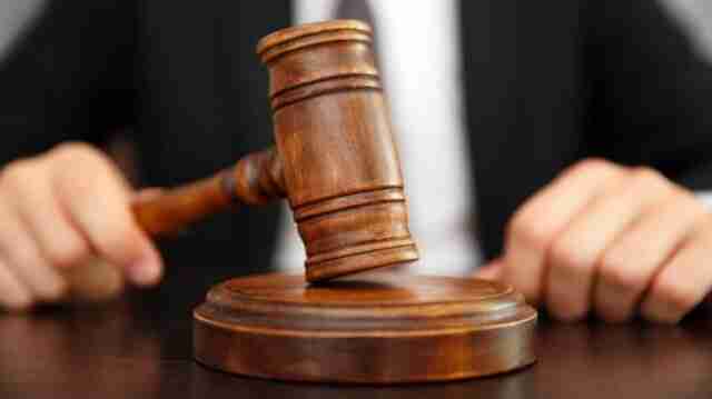 Суд скасував наказ про відсторонення від роботи невакцинованої працівниці дитсадка на Хмельниччині