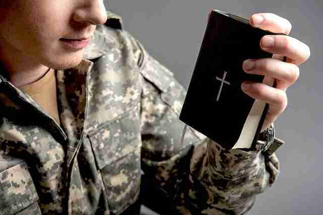 Суд визнав право свідка Єгови не проходити військову службу під час воєнного стану