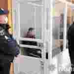 Суд взяв під варту всіх підозрюваних у вбивстві поліцейського в Чернігові (ФОТО, ВІДЕО)