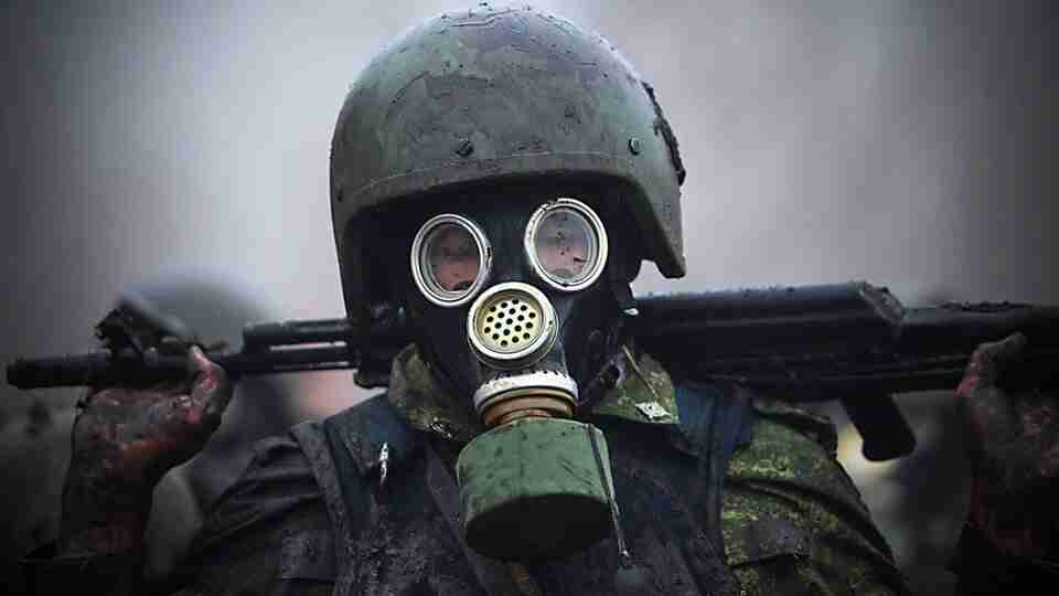 ТЕРМІНОВО: російські війська використали в Маріуполі невідому отруйну речовину