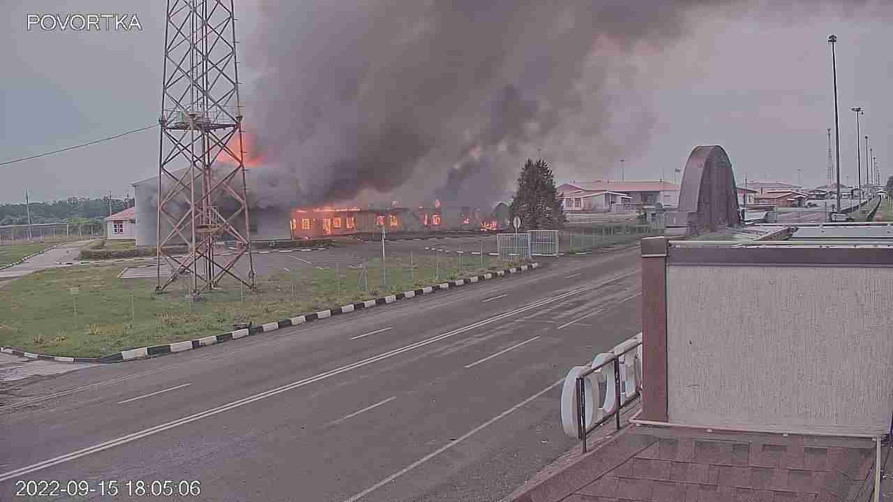 У Бєлгородській області на кордоні з Україною запалав КПП (ФОТО)