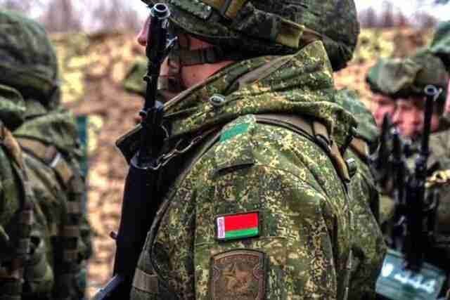 У Білорусі військові розпочали навчання на «Іскандерах»