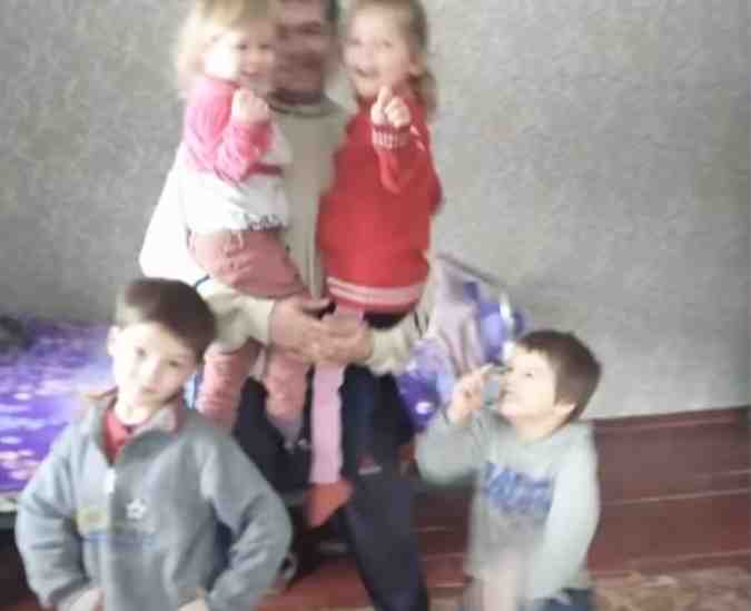 У Чернігівській лікарні померла 5-річна дівчинка, яку мама нагодувала грибним супом (фото)