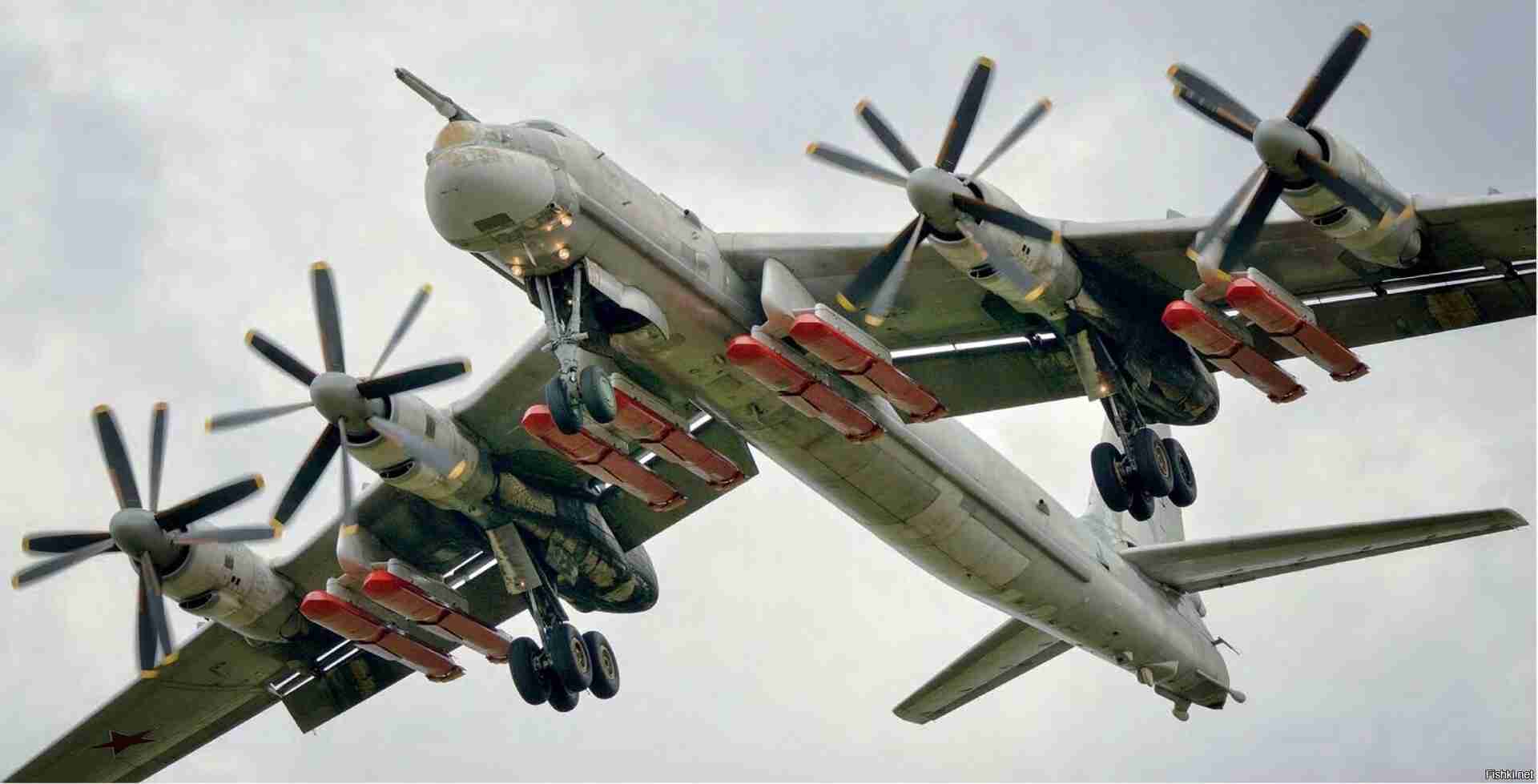 У Defense Express пояснили чому росія припинила використання стратегічної авіації та ракет Х-101