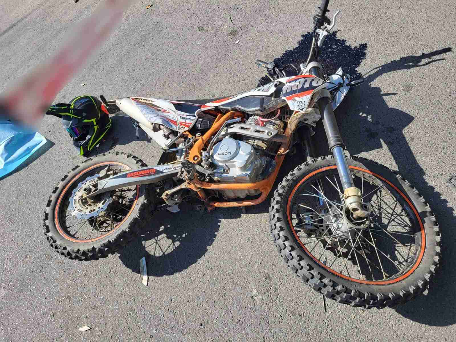У ДТП на Закарпатті загинув неповнолітній водій мотоцикла (ФОТО)