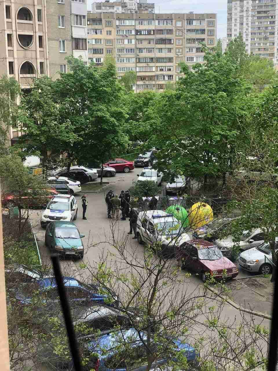 У Києві в квартирі вибухнула граната (ФОТО)