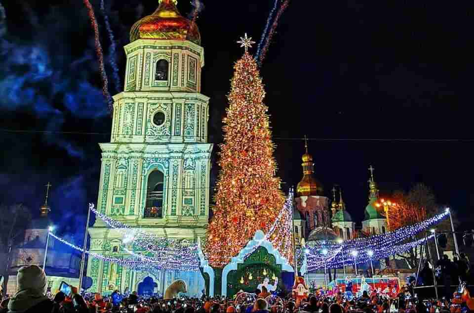 У Києві встановлять новорічні ялинки