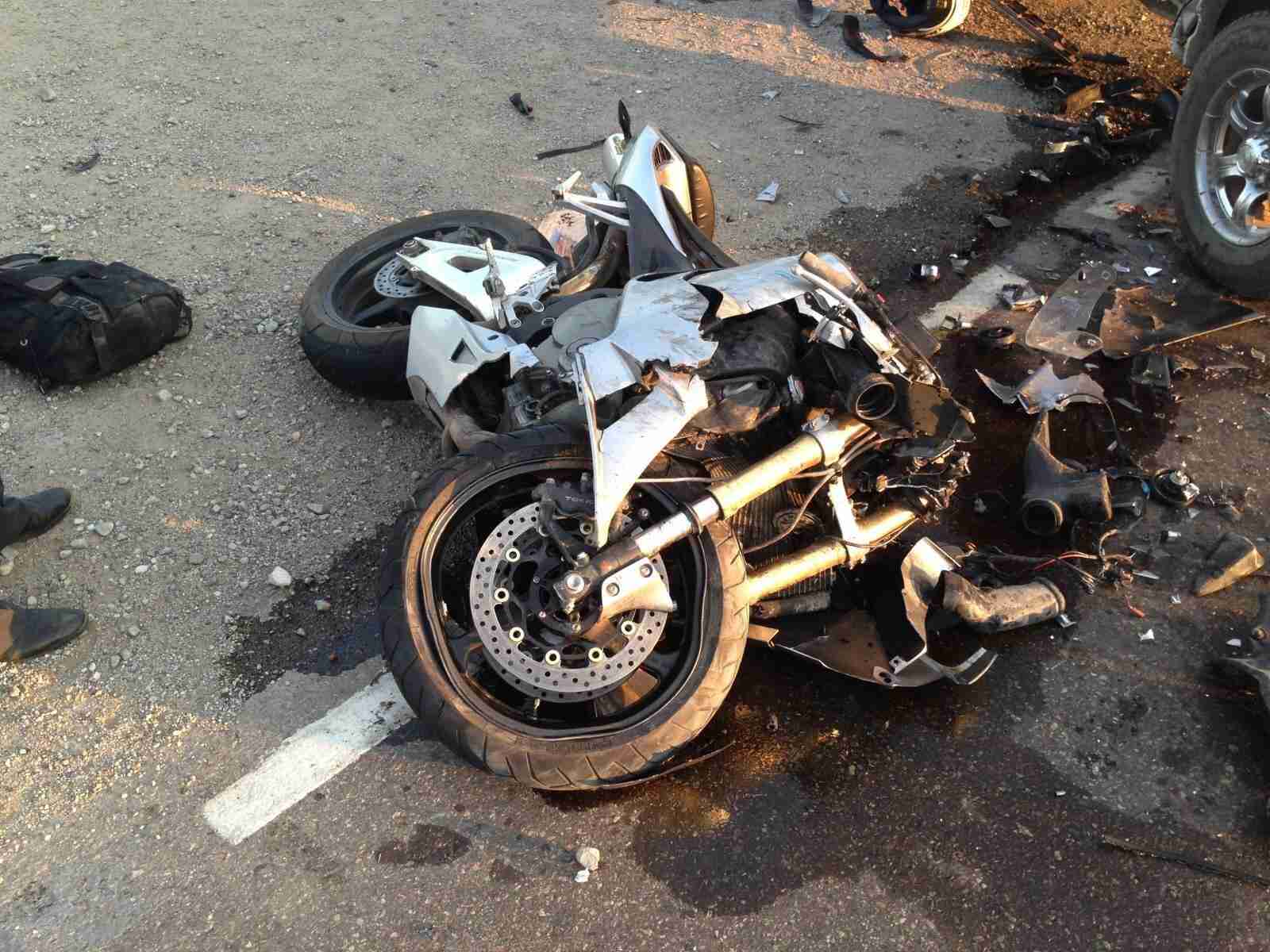 У лобовому зіткненні з вантажівкою на Закарпатті загинув 33-річний мотоцикліст
