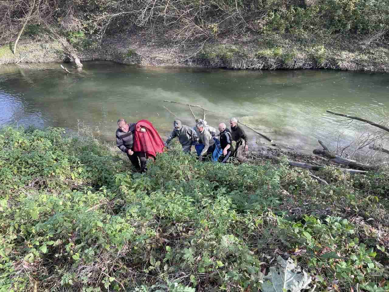 У Львівській області у річці знайдено тіло жінки (ФОТО)
