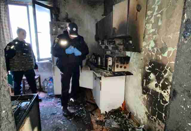 У Львові чоловік під час конфлікту з дружиною, підпалив будинок