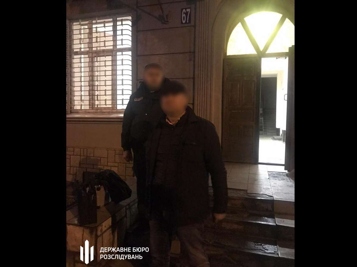 У Львові двох поліцейських обвинувачують у хабарництві