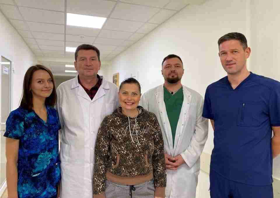 У Львові лікарі врятували життя жінки з важкою патологією (ФОТО)