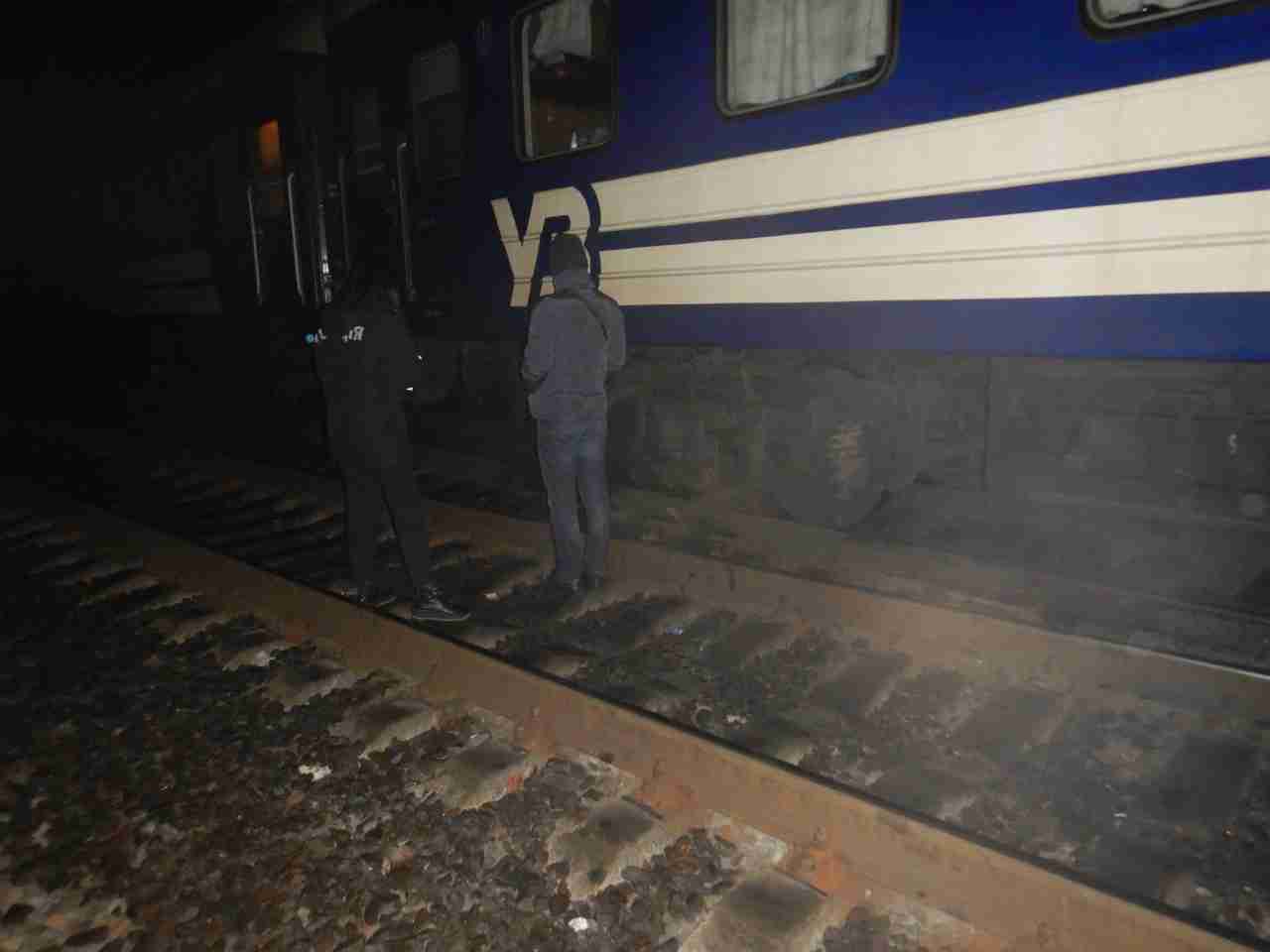 У Львові на залізниці загинула молода жінка