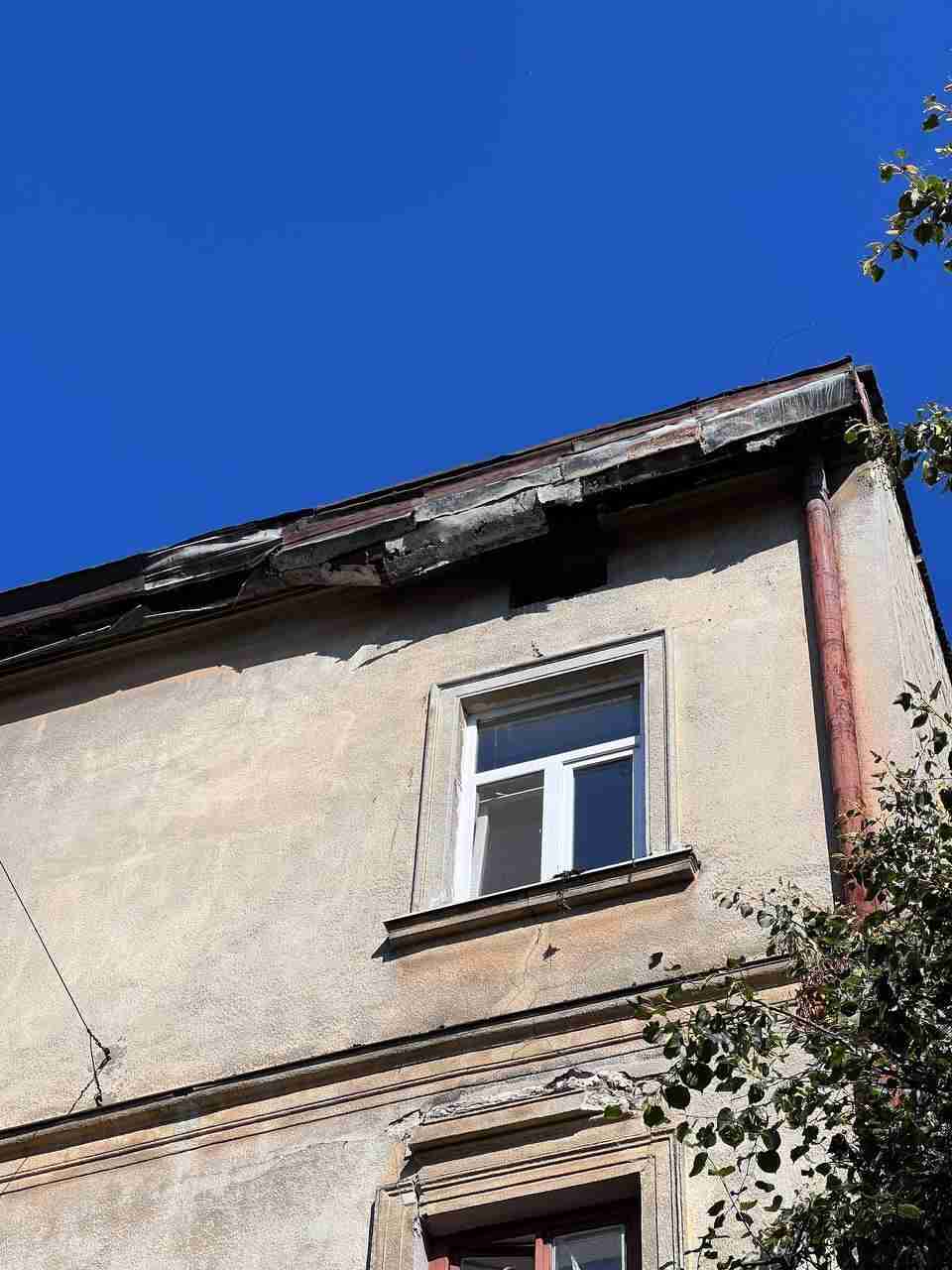 У Львові обвалився фасад ще одного будинку (ФОТО)