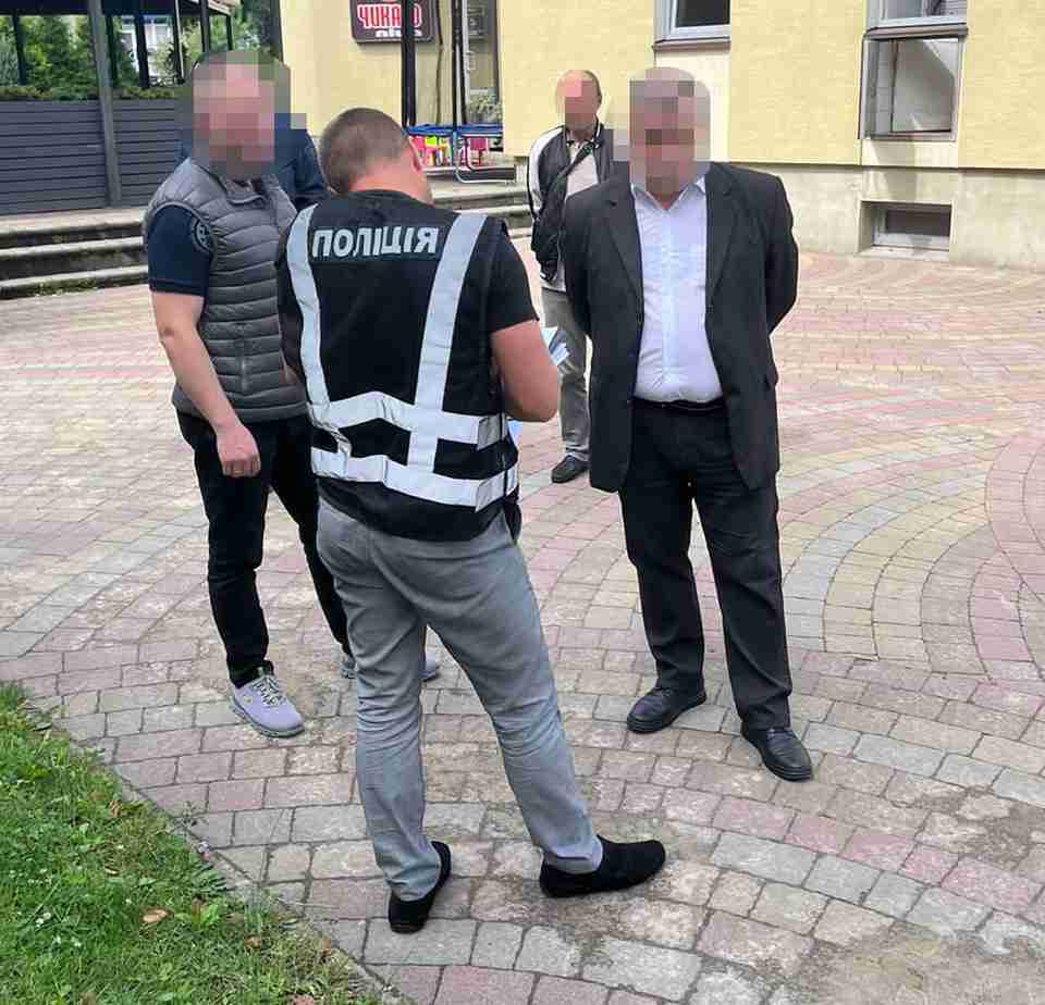 У Львові під час одержання хабара затримали адвоката