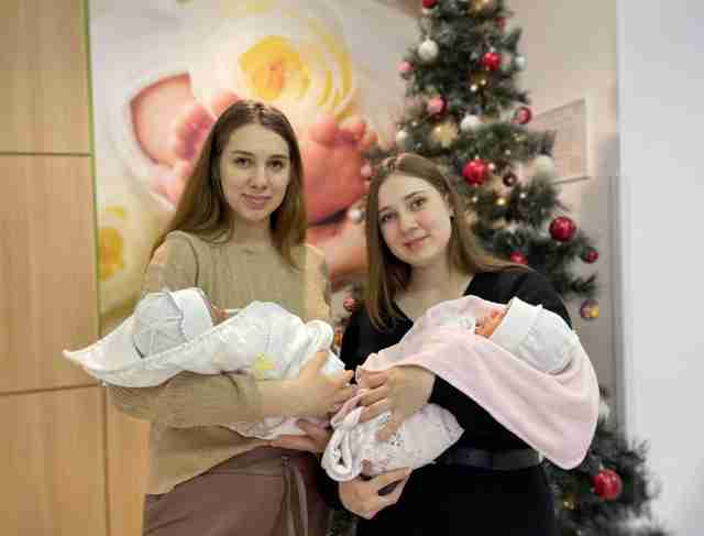У Львові рідні сестри на Різдво народили немовлят (ФОТО)
