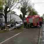 У Львові рятувальники деблокували тіло водія, який загинув у ДТП (фото, відео)
