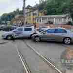 У Львові сталася аварія на трамвайній колії (фото)