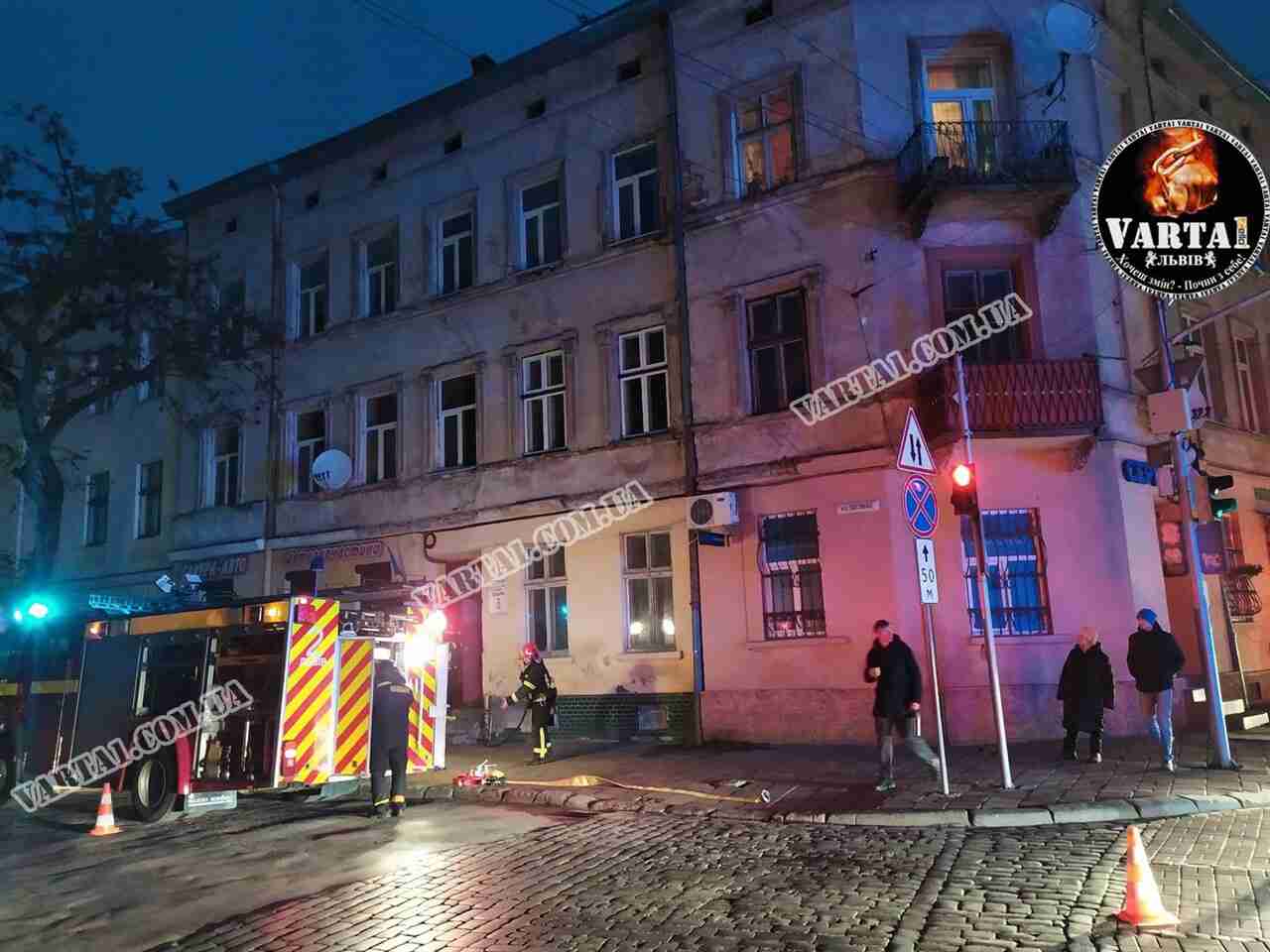 У Львові у квартирі загорівся генератор (ФОТО)