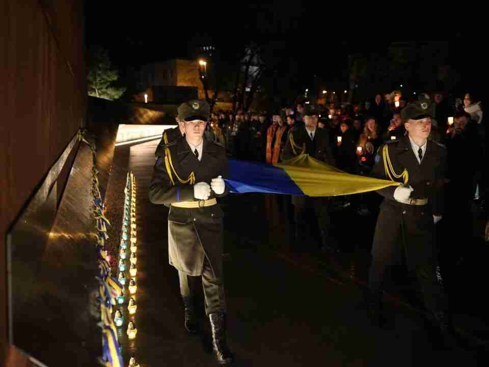 У Львові відбулася спільна молитва та тиха хода зі свічками (ФОТО, ВІДЕО)