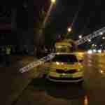 У Львові водійка протаранила огорожу і збила пішохода (фото, відео)