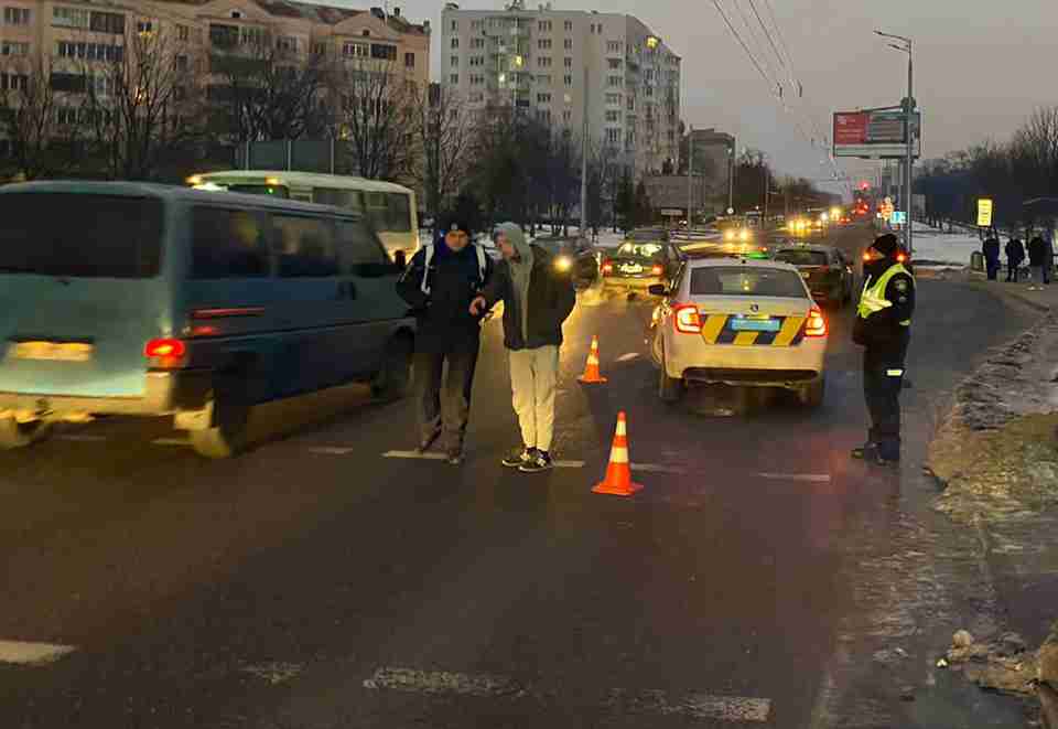 У Львові водій авто збив людину: подробиці ДТП (ФОТО)