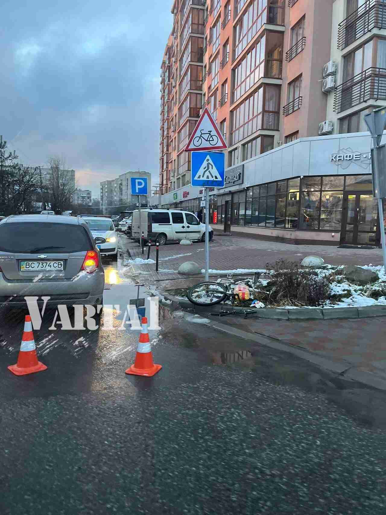 У Львові водій збив велосипедиста