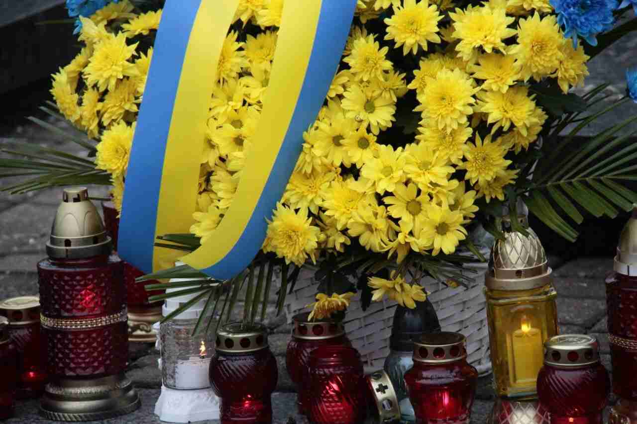 У Львові вшанували 106-ту річницю подвигу Героїв Крут (ФОТО)