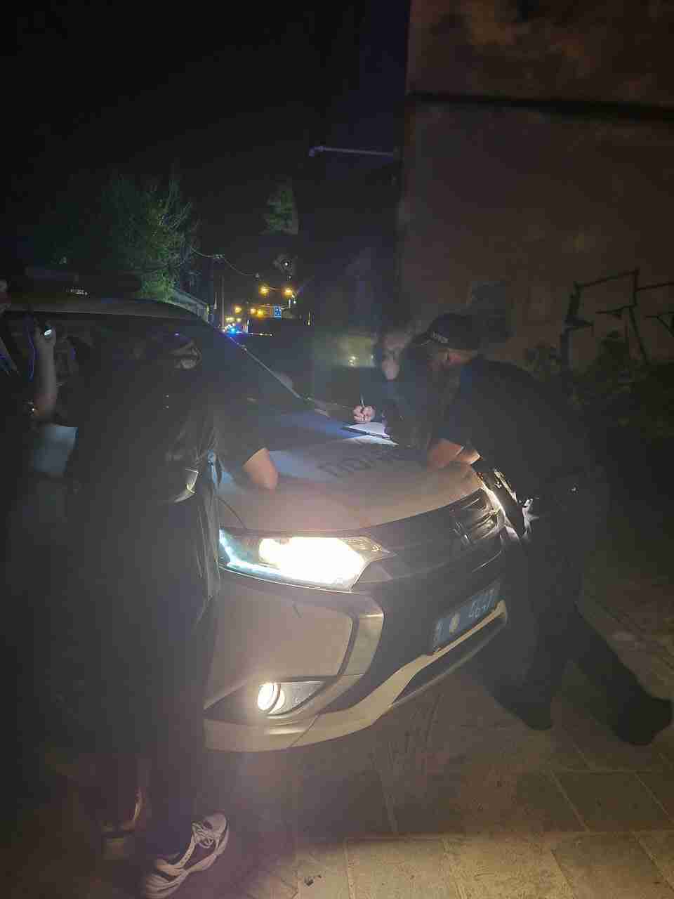У Львові затримали п'яного водія, який зніс огорожу (ФОТО)