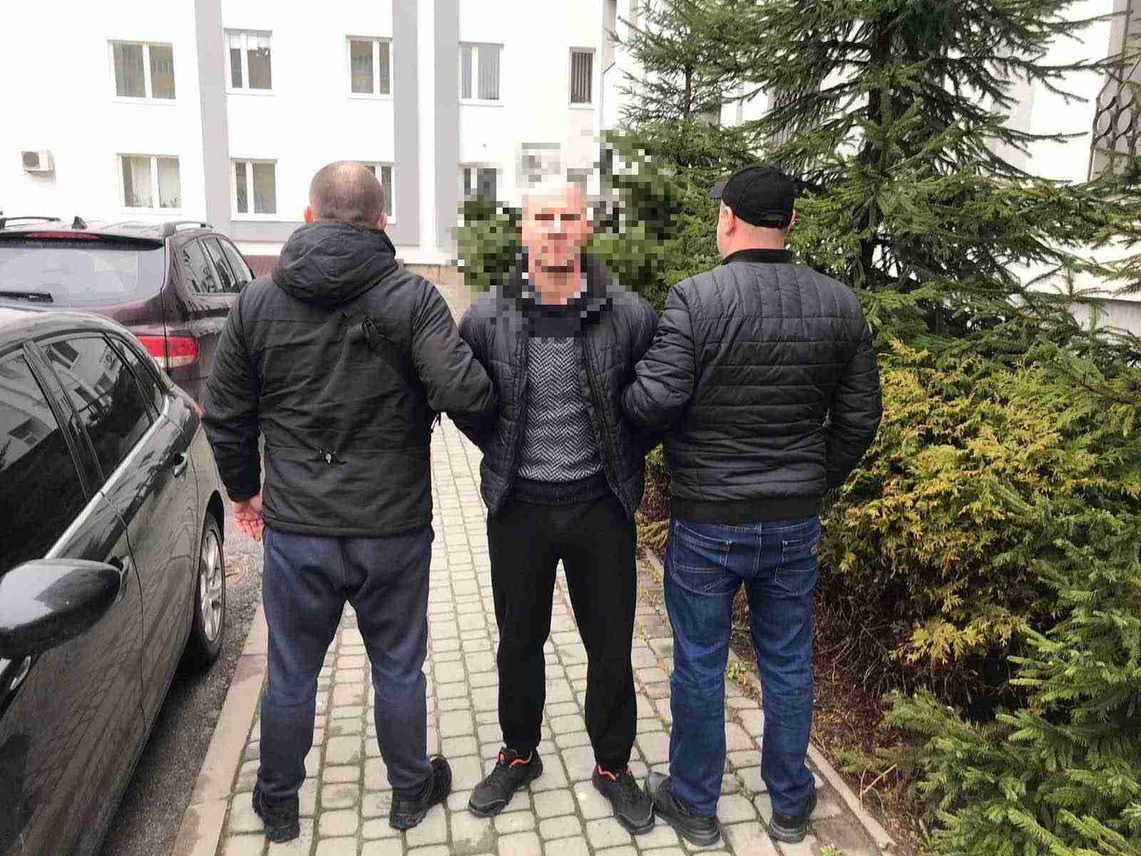 У Львові затримано підозрюваного у подвійному вбивстві