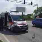 У Львові зіткнулися два автомобілі, водія одного з них госпіталізували (фото, відео)