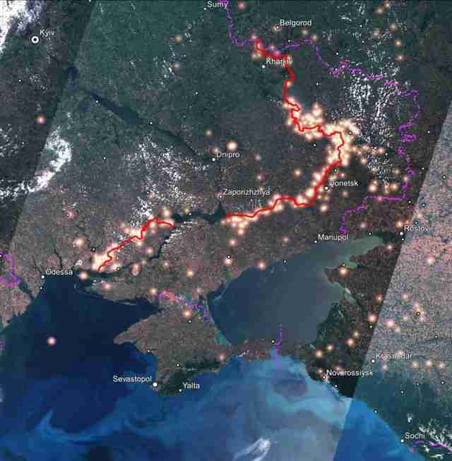 У NASA показали палаючу лінію фронту в Україні з космосу (ФОТО)