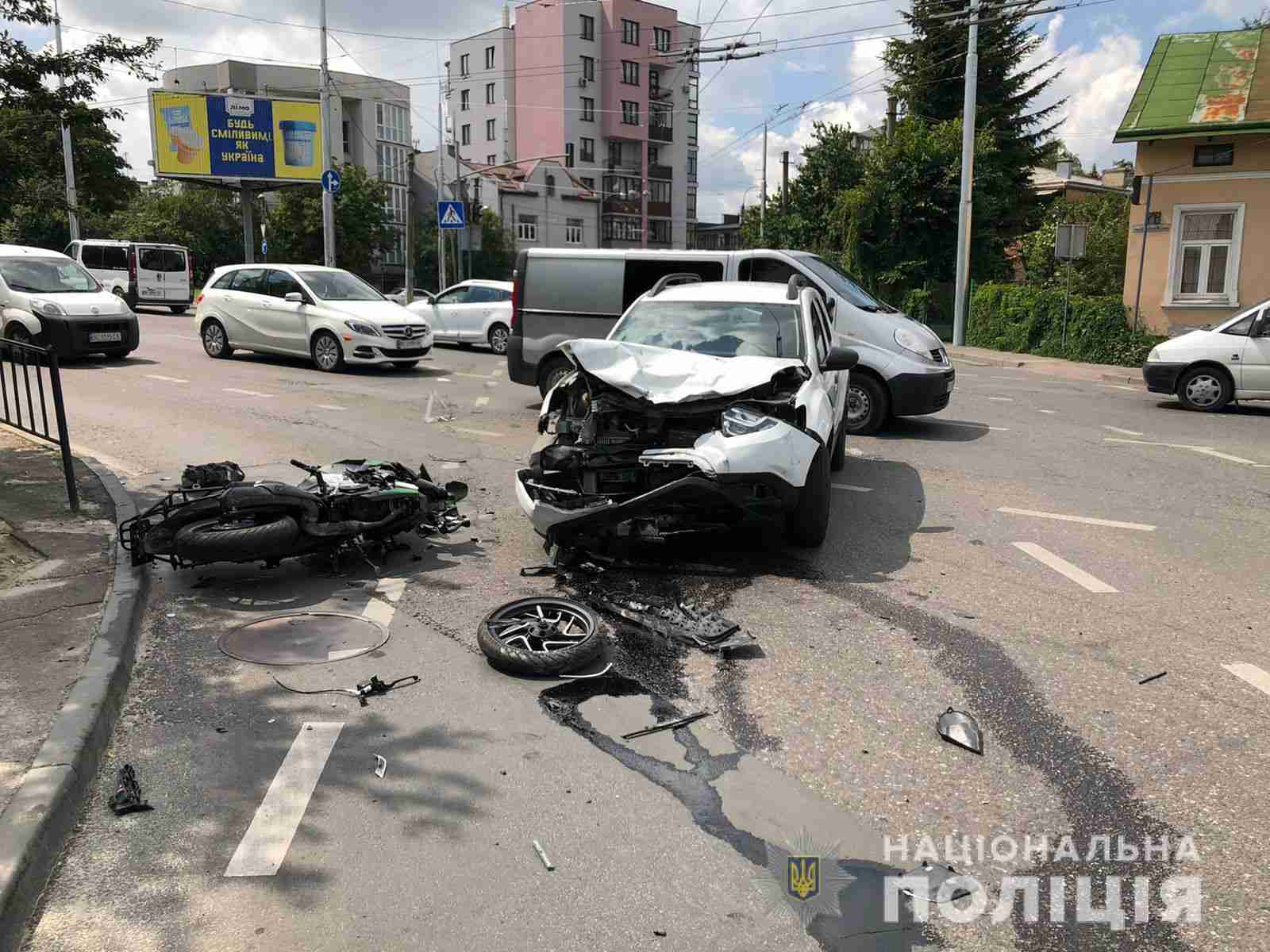 У поліції прокоментували ДТП з мотоциклом на Кульпарківській (ФОТО)