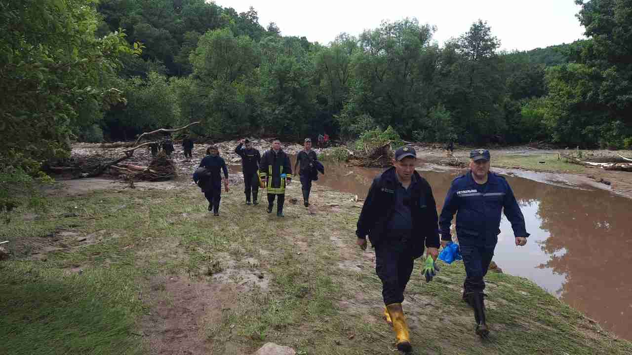 У Тернопільській області знайдено тіла дітей, які зникли під час зливи