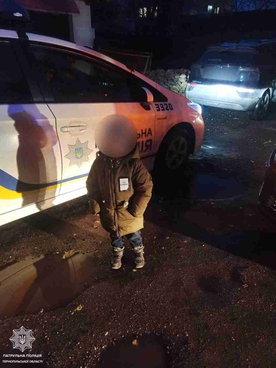 У Тернополі п’яний водій катав свого сина-малюка на передньому сидінні авто без дитячого крісла (ФОТО)
