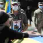 У Тернополі попрощалися зі загиблим у зоні ООС Іваном Дедюхом (фото)