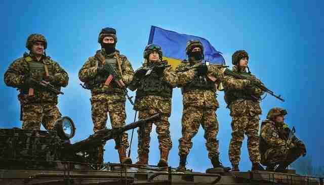 «Україна на шляху до перемоги», а якість військ противника знижується - британський полковник Глен Грант