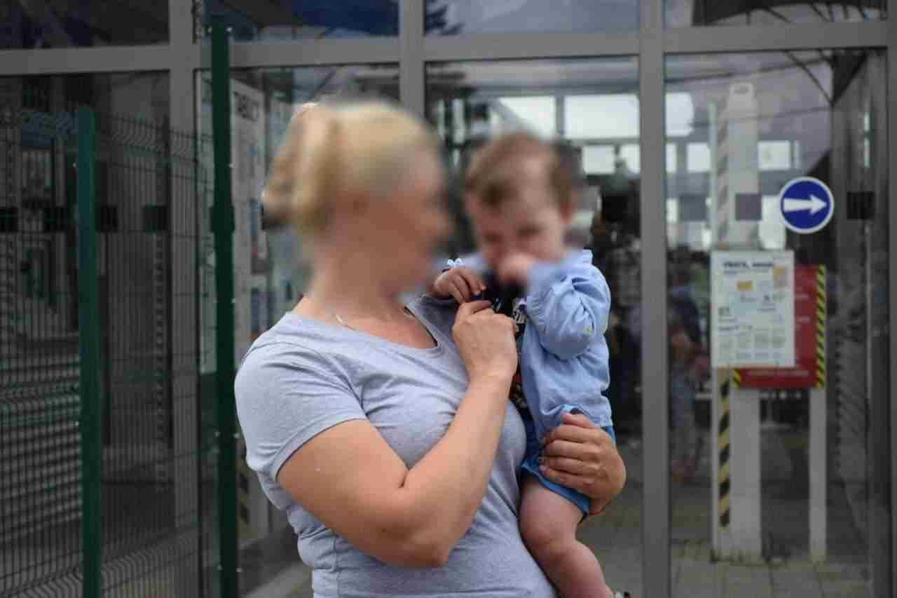 Українець організував продаж дитини за кордон за 25000 доларів США (ФОТО, ВІДЕО)