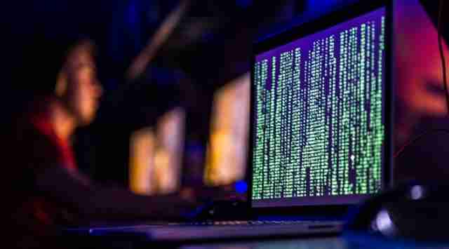 Українські хакери разом з СБУ зламали сайт міністерства праці рф: які дані вдалося витягнути (ФОТО)
